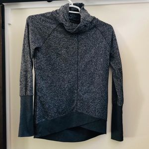 Zella turtleneck sweatshirt